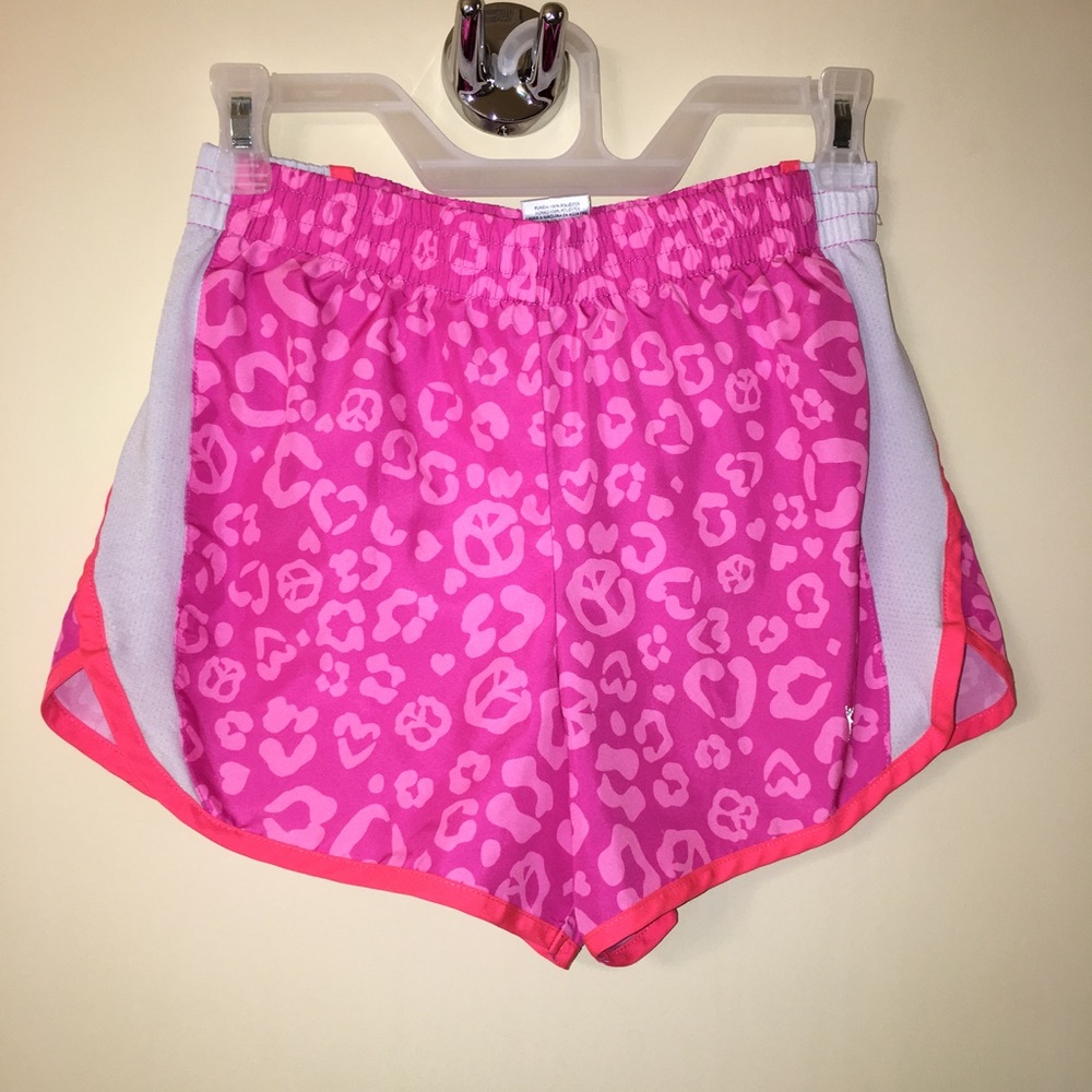 Sports shorts